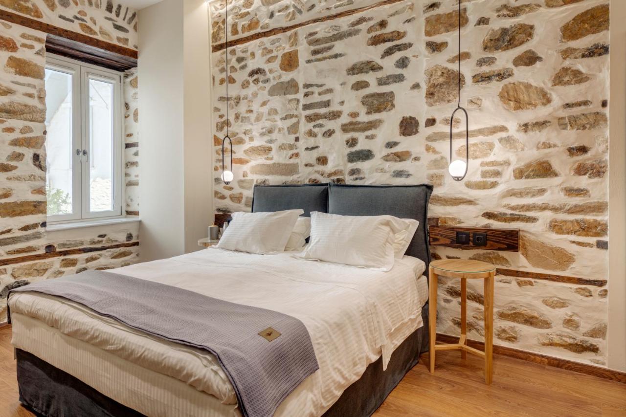 1844 Suites Syros 에르무폴리 외부 사진