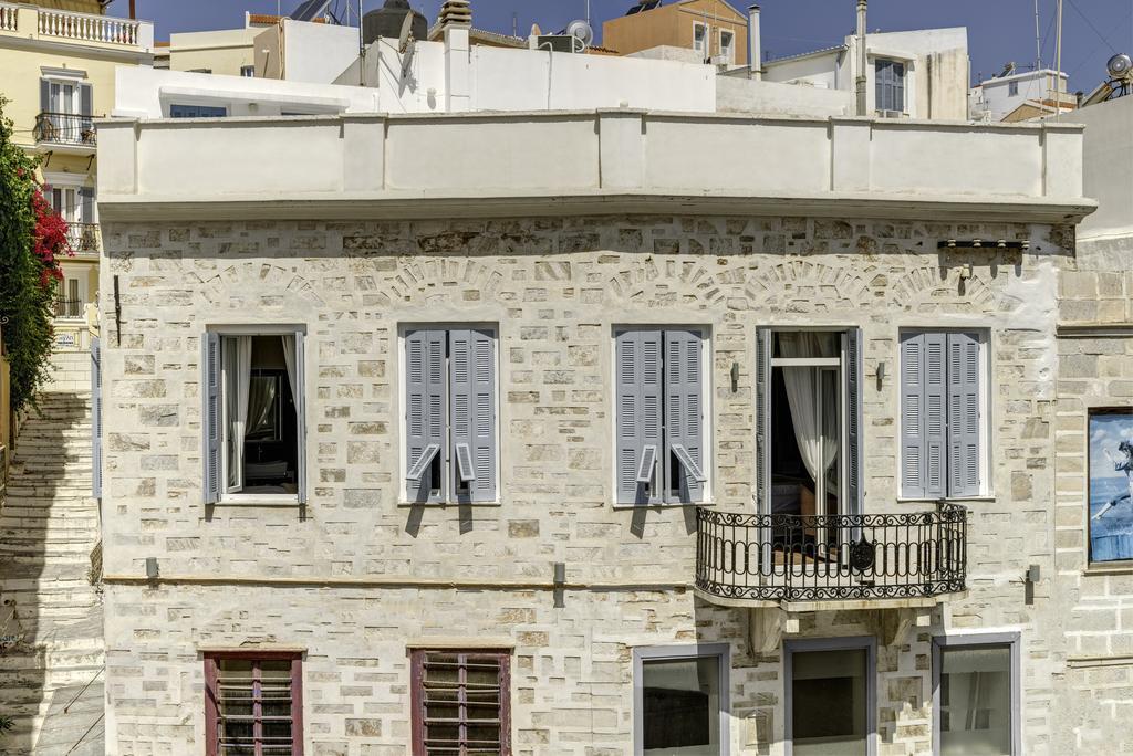 1844 Suites Syros 에르무폴리 외부 사진