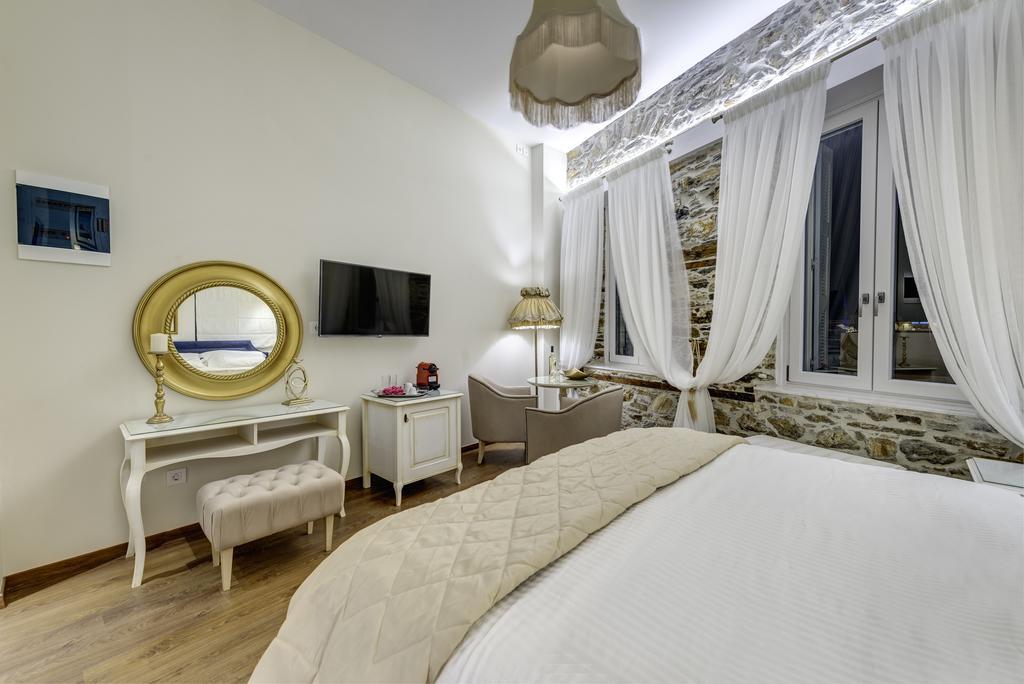 1844 Suites Syros 에르무폴리 외부 사진